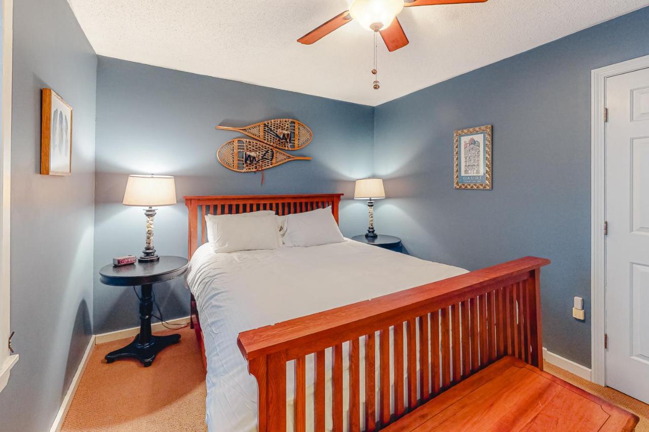 Winter Escape Apartment ลัดโลว์ ภายนอก รูปภาพ