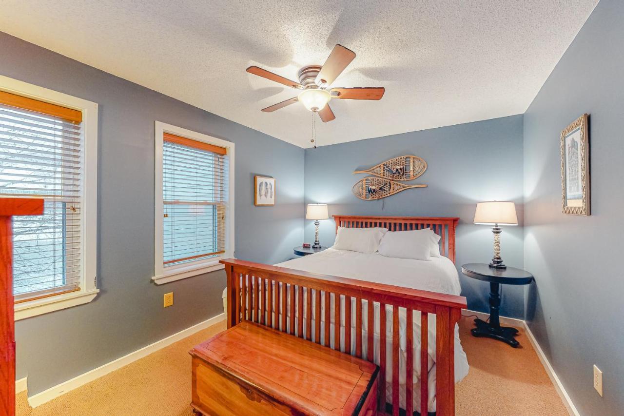 Winter Escape Apartment ลัดโลว์ ภายนอก รูปภาพ