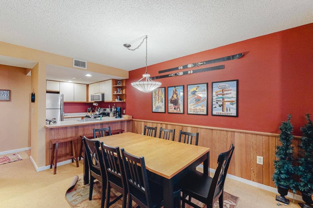 Winter Escape Apartment ลัดโลว์ ภายนอก รูปภาพ