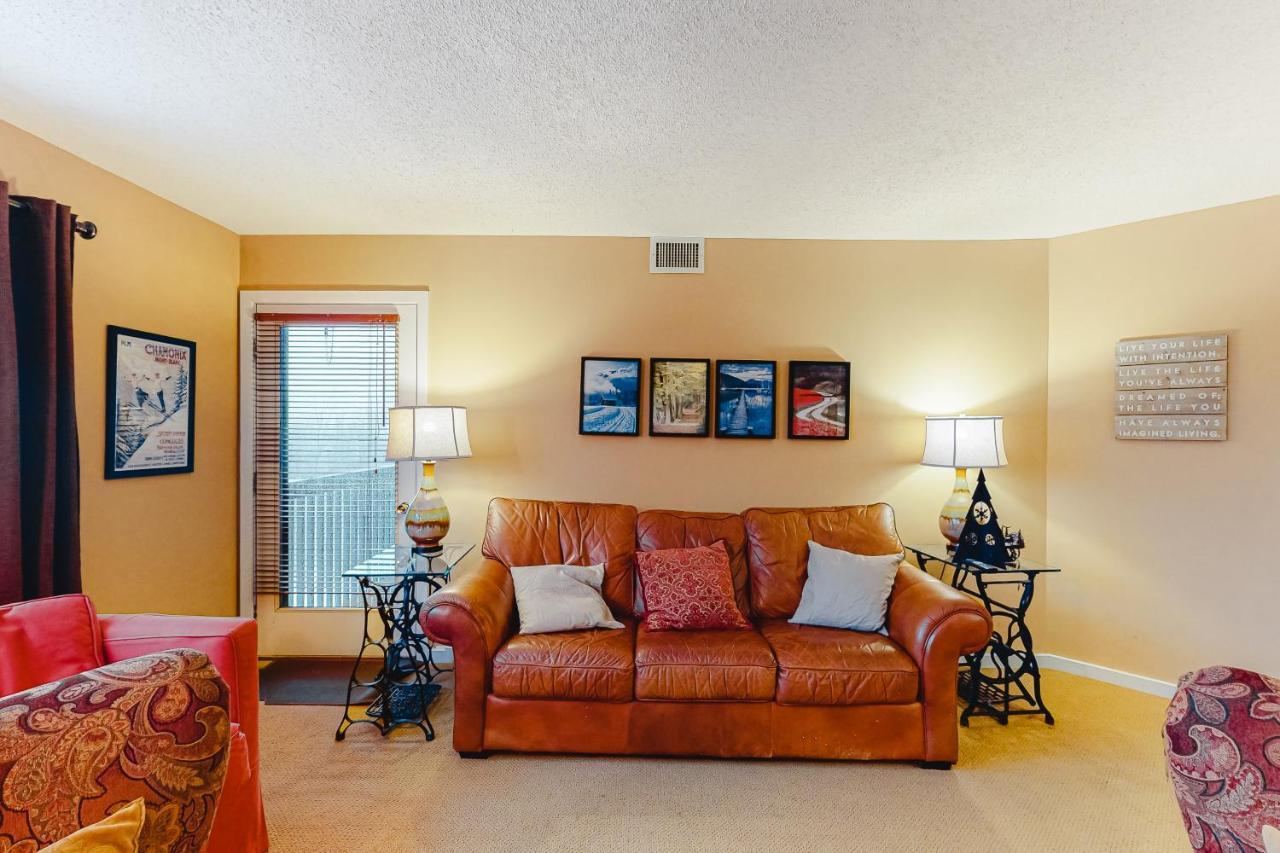 Winter Escape Apartment ลัดโลว์ ภายนอก รูปภาพ